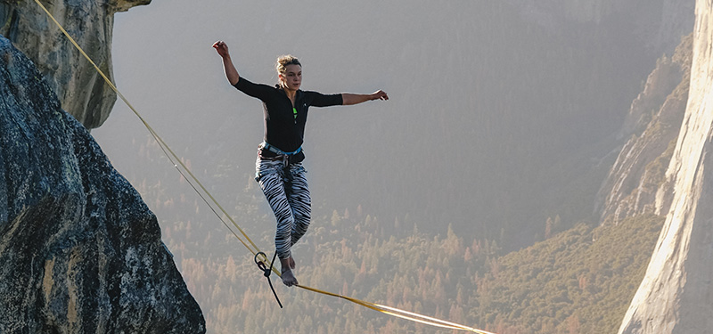 a women running on the rope image showing